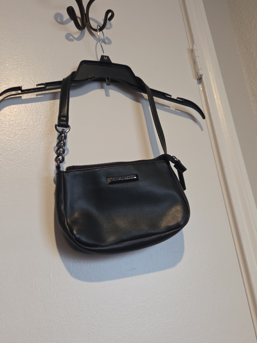Kendall & Kylie Black Mini Clutch Bag